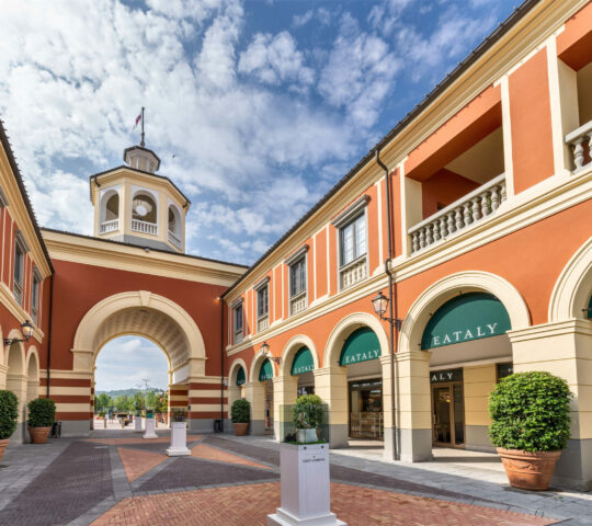 Shopping all’Outlet di Serravalle